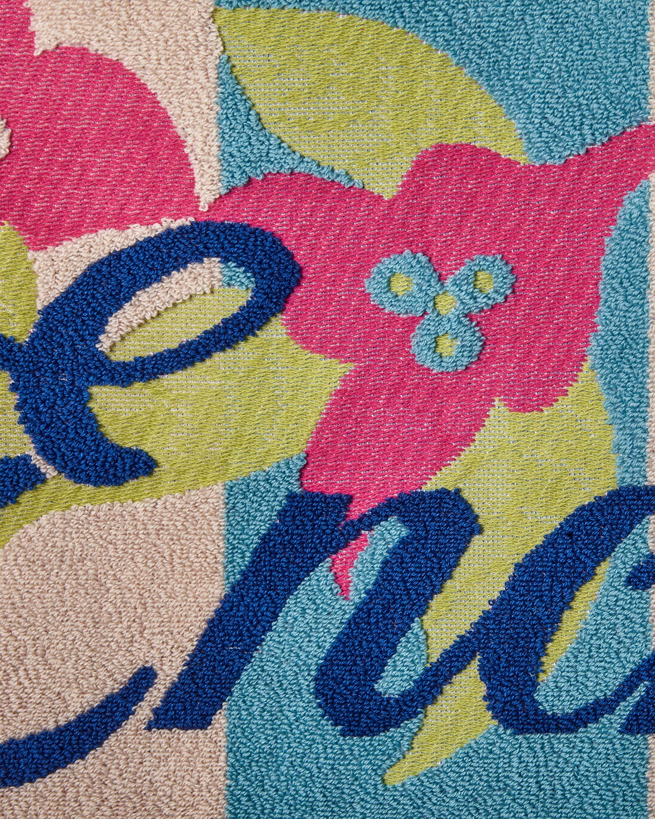 Enchanté Beach Towel - Image 3