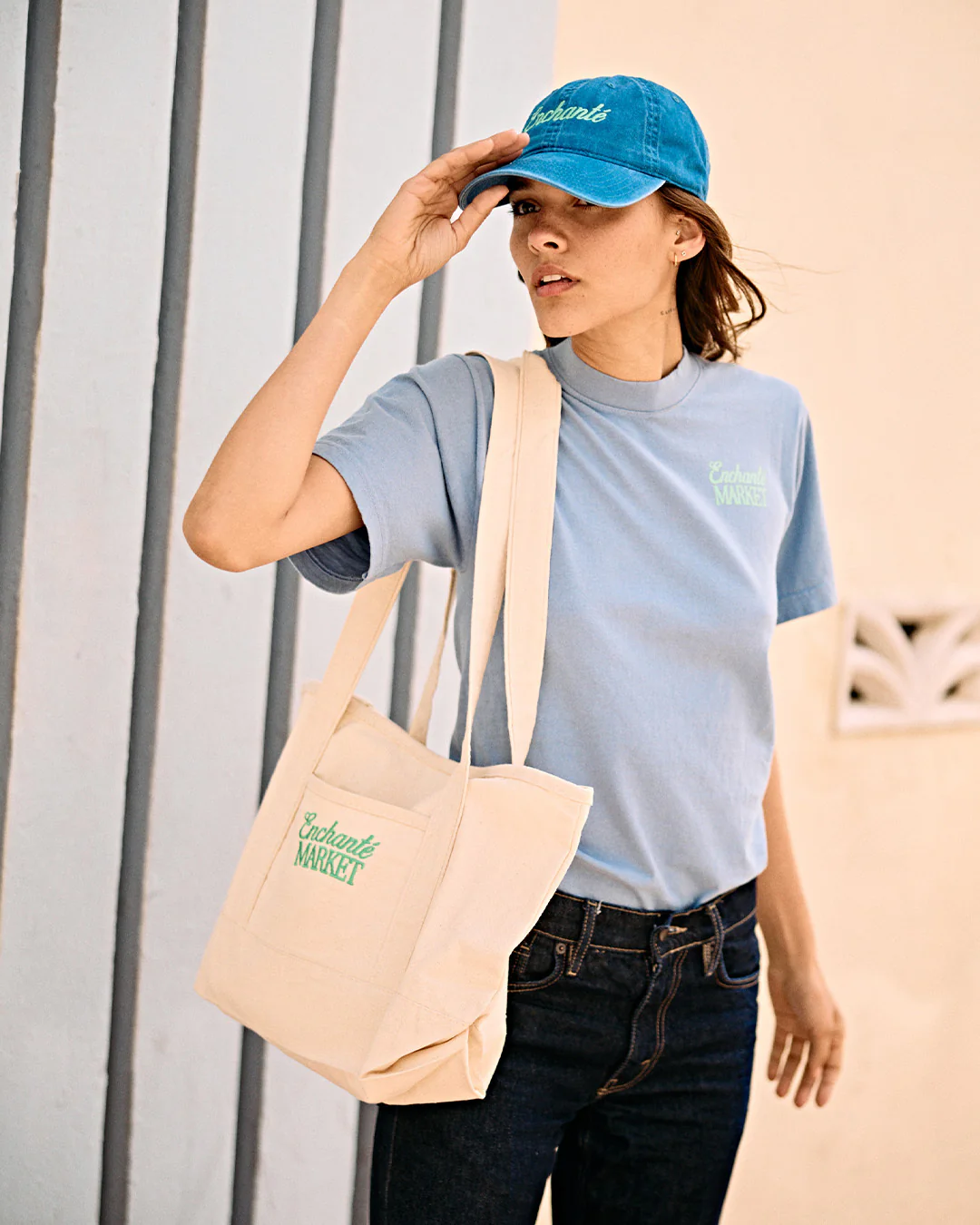 Enchanté Market Tote Bag - Image 4